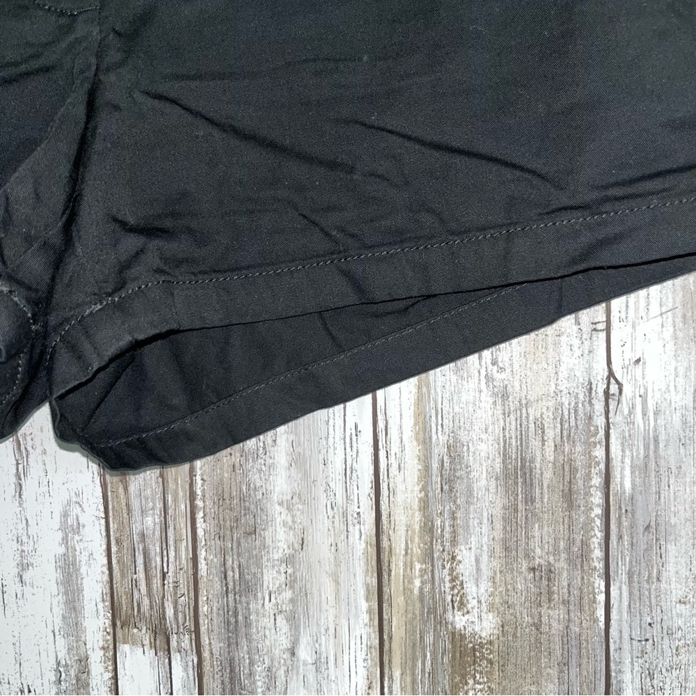 J.Crew Black Broken In Chino Shorts Women’s Size 2 Casual Summer - Picture 3 of 8